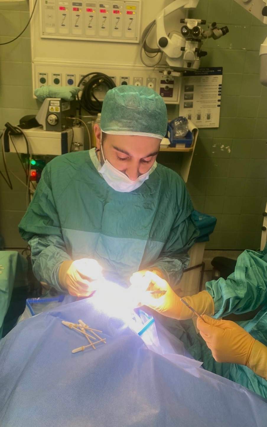 Aesthetic Medicine | Dr. Ziv Peretz