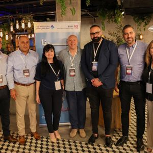 אורטופדיה כף יד | ד"ר מוסטפא נעאמנה