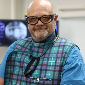 טיפול בכאב | ד"ר רוברט סטרן