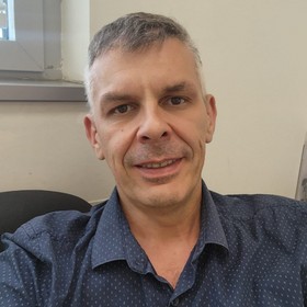 ד"ר יבגני ביל