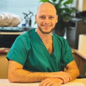 ד"ר דוד לניאדו