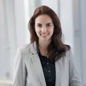 Dr. Louise Henriques