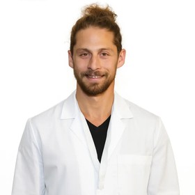 ד"ר יואב אוצ'יטל - מדיקל סי
