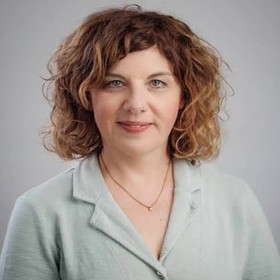 פרופ' אנה לכוביצקי